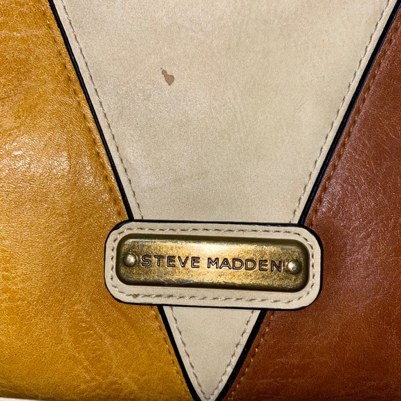 STEVE MADDEN Multic Shoulder Bag w Multiple Compartments Preowned - Picture 3 of 7